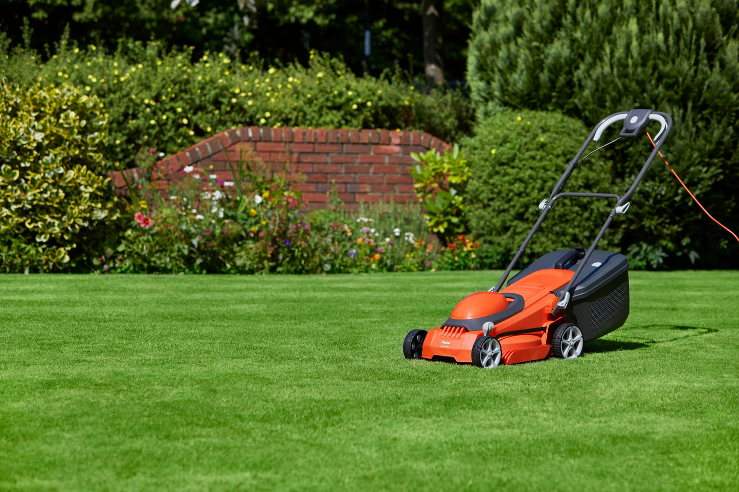1600W Electric Lawn Mower 38cm Cutting Width with 45L Grass Box, Rear Roller, Adjustable Height